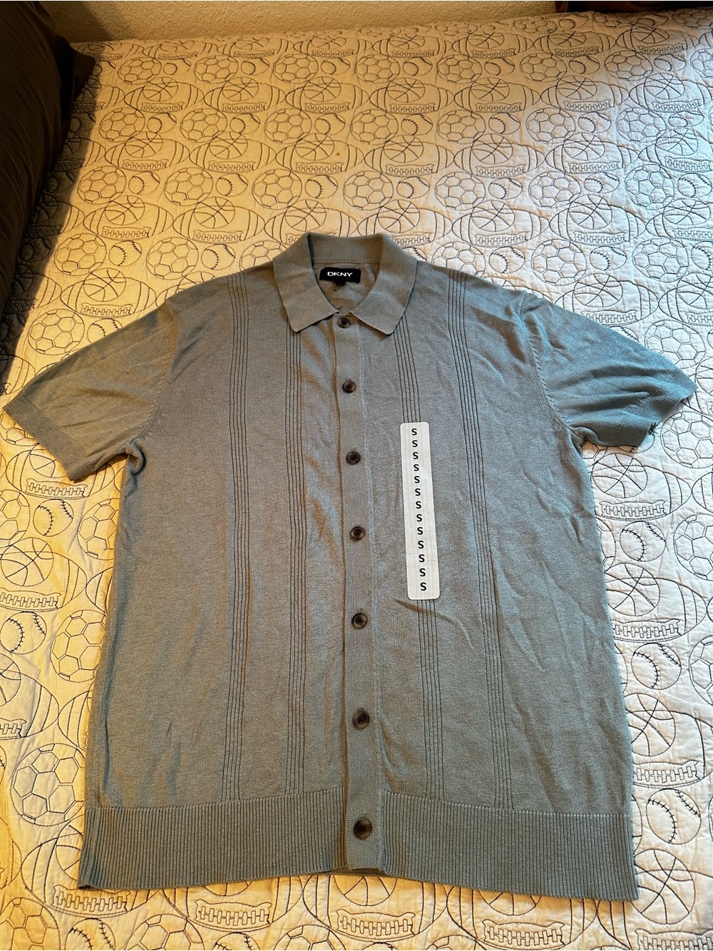 DKNY Men's Gray Short-Sleeve Button-Down Polo Shirt